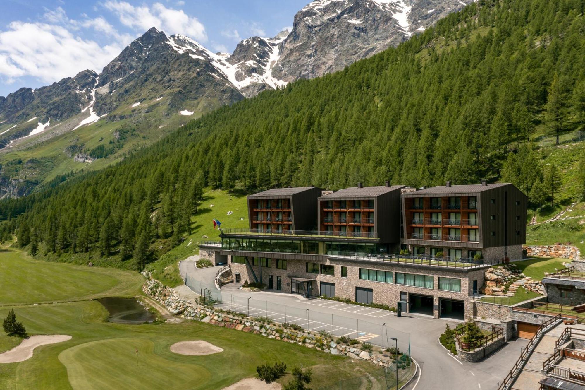 Hotel Cervino - Vretreats Breuil-Cervinia Exterior foto