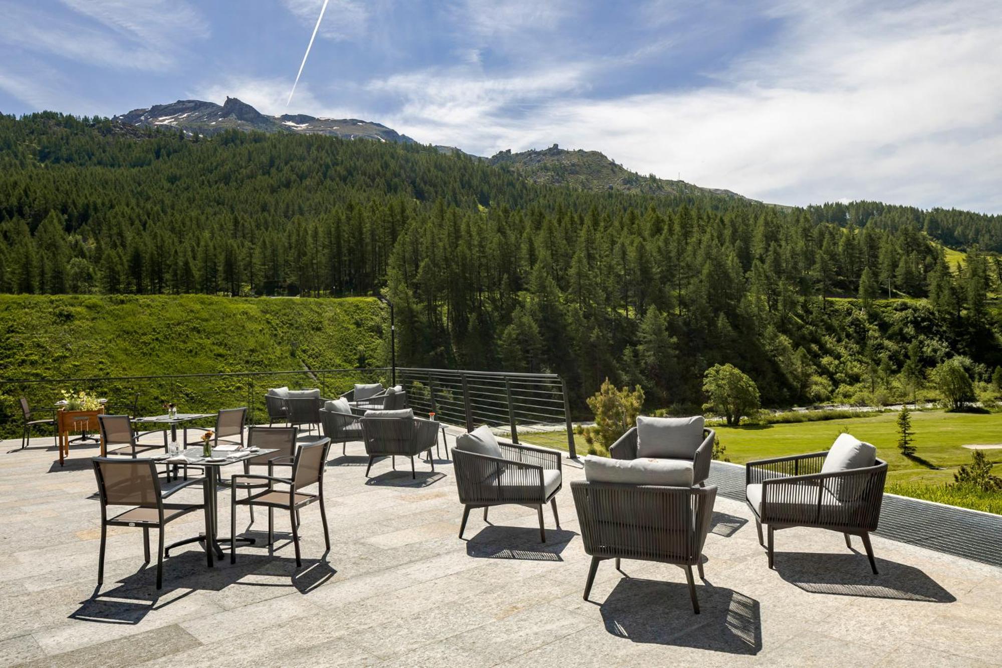 Hotel Cervino - Vretreats Breuil-Cervinia Exterior foto